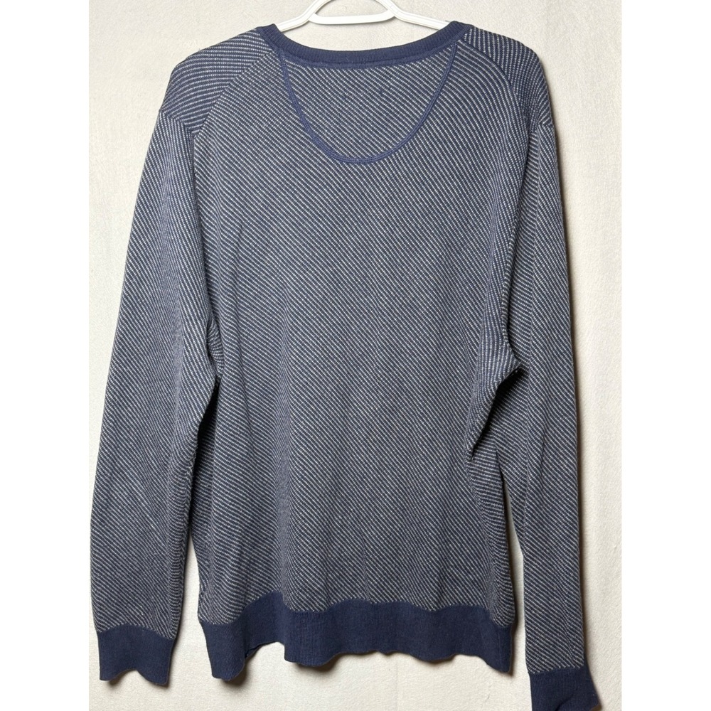 Marc Anthony Mens XXL Slim Fit V-Neck Sweater Navy Blue Cashmere Merino Blend - Picture 3 of 7
